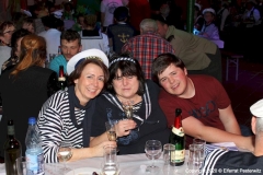 image_0042